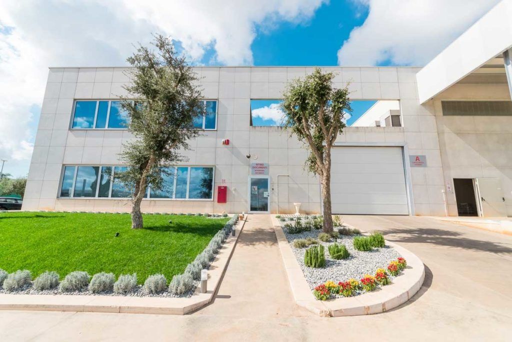 Perché lavorare in Serroplast