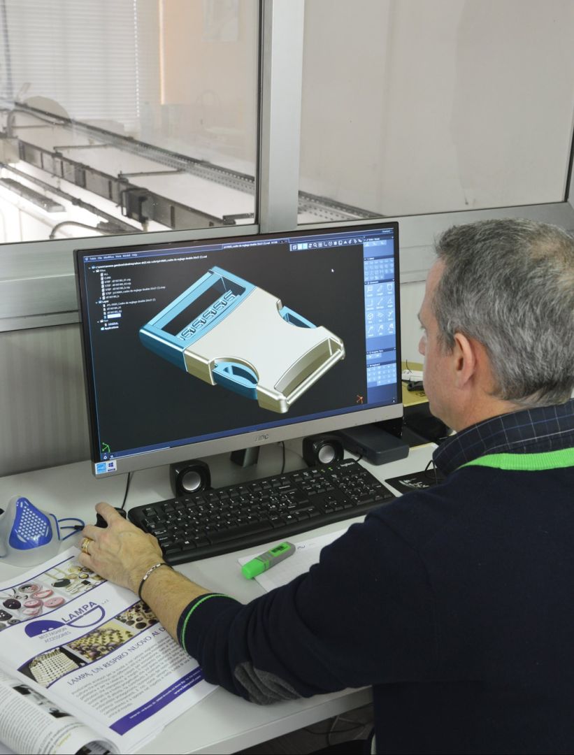 How is working in Lampa